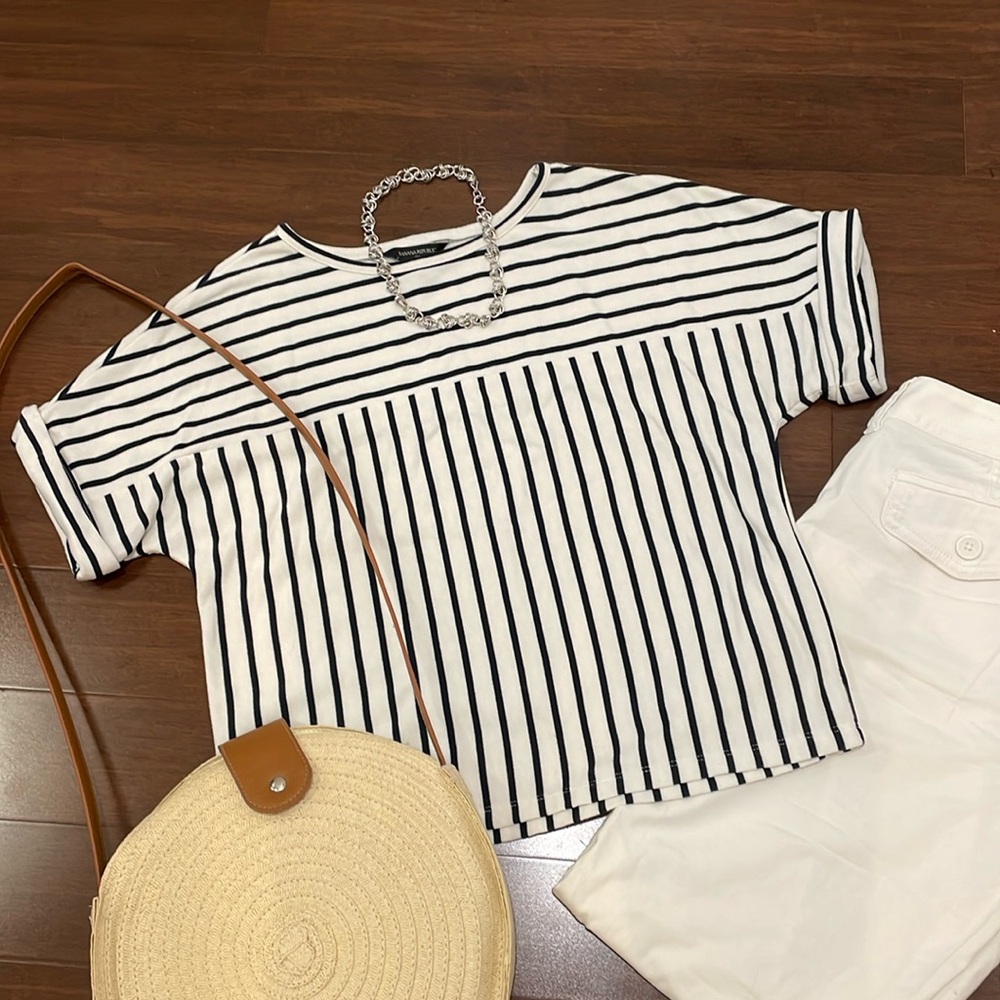 Banana Republic White Black Striped Top